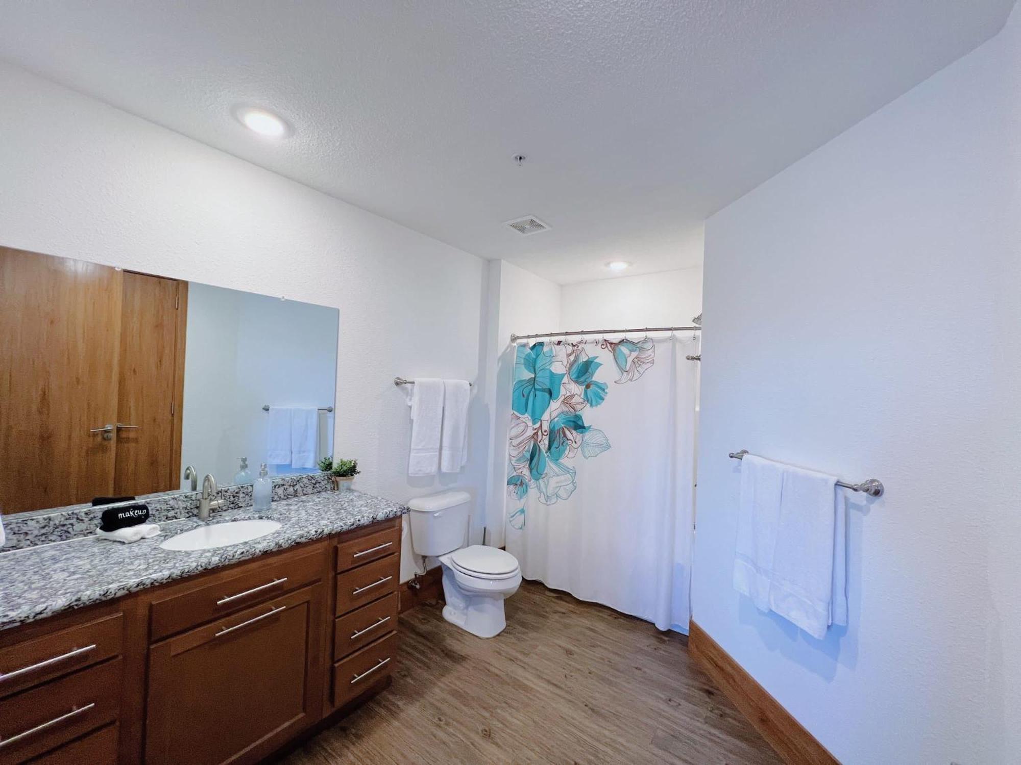 2 Luxury Suites With Parking At The Grand Castle Grandville Extérieur photo