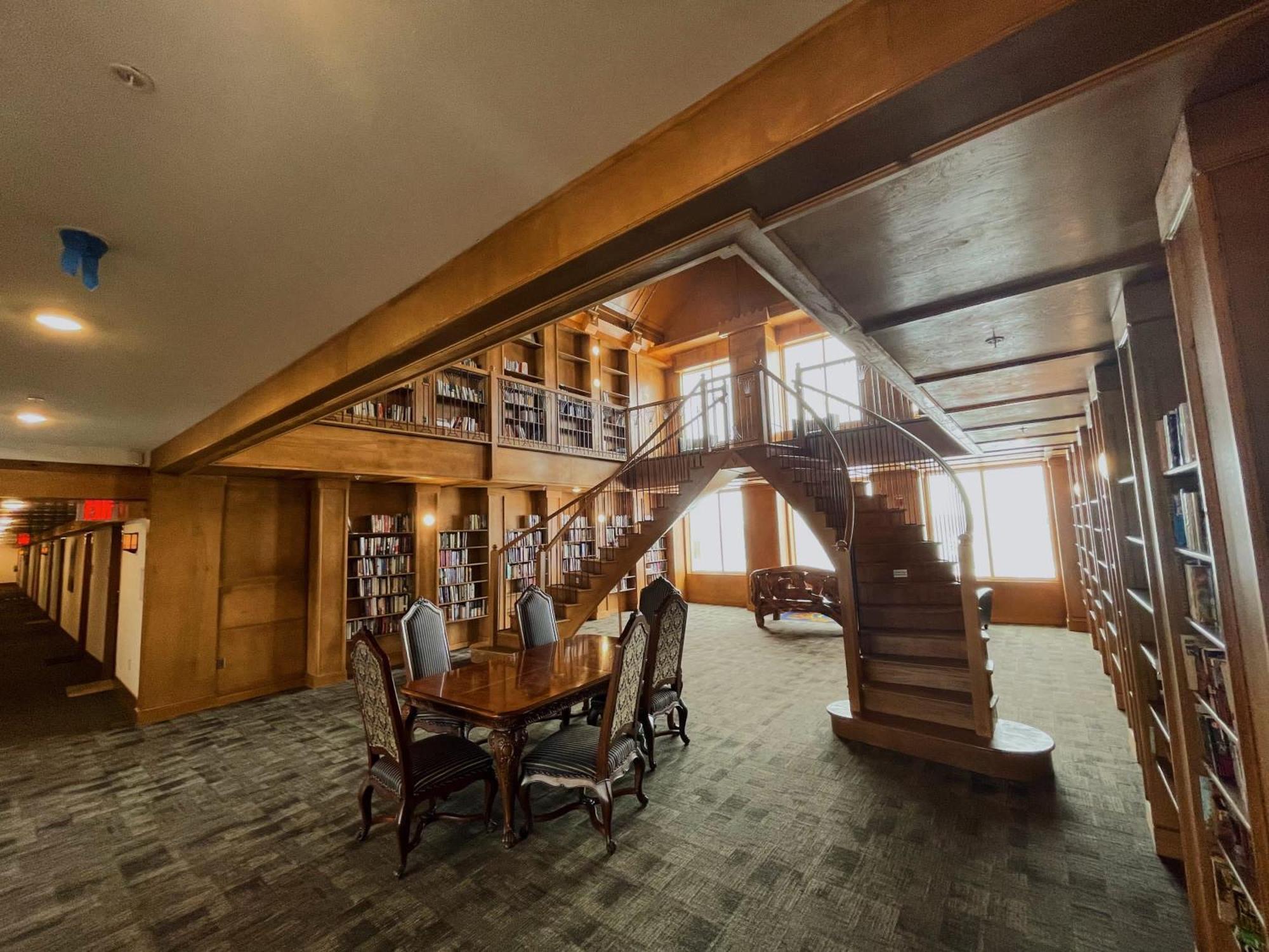 2 Luxury Suites With Parking At The Grand Castle Grandville Extérieur photo