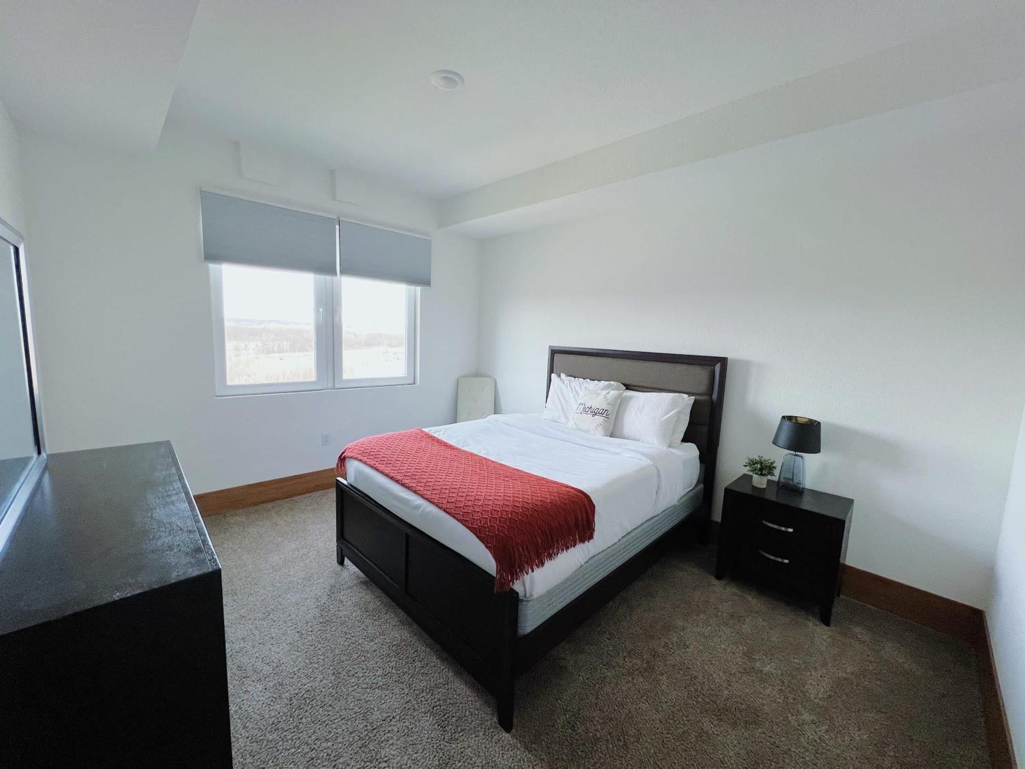 2 Luxury Suites With Parking At The Grand Castle Grandville Extérieur photo